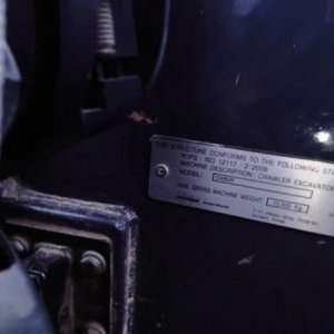 foto 8.5t bagr mimoosé guma Doosan DX80 offset svahovka rypadlo pásové