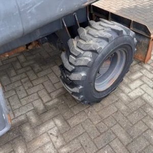 foto 5.5t bagr kolák Doosan kolové rypadlo
